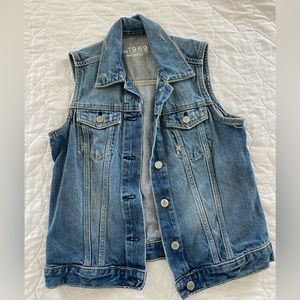Gap Denim Vest, size S